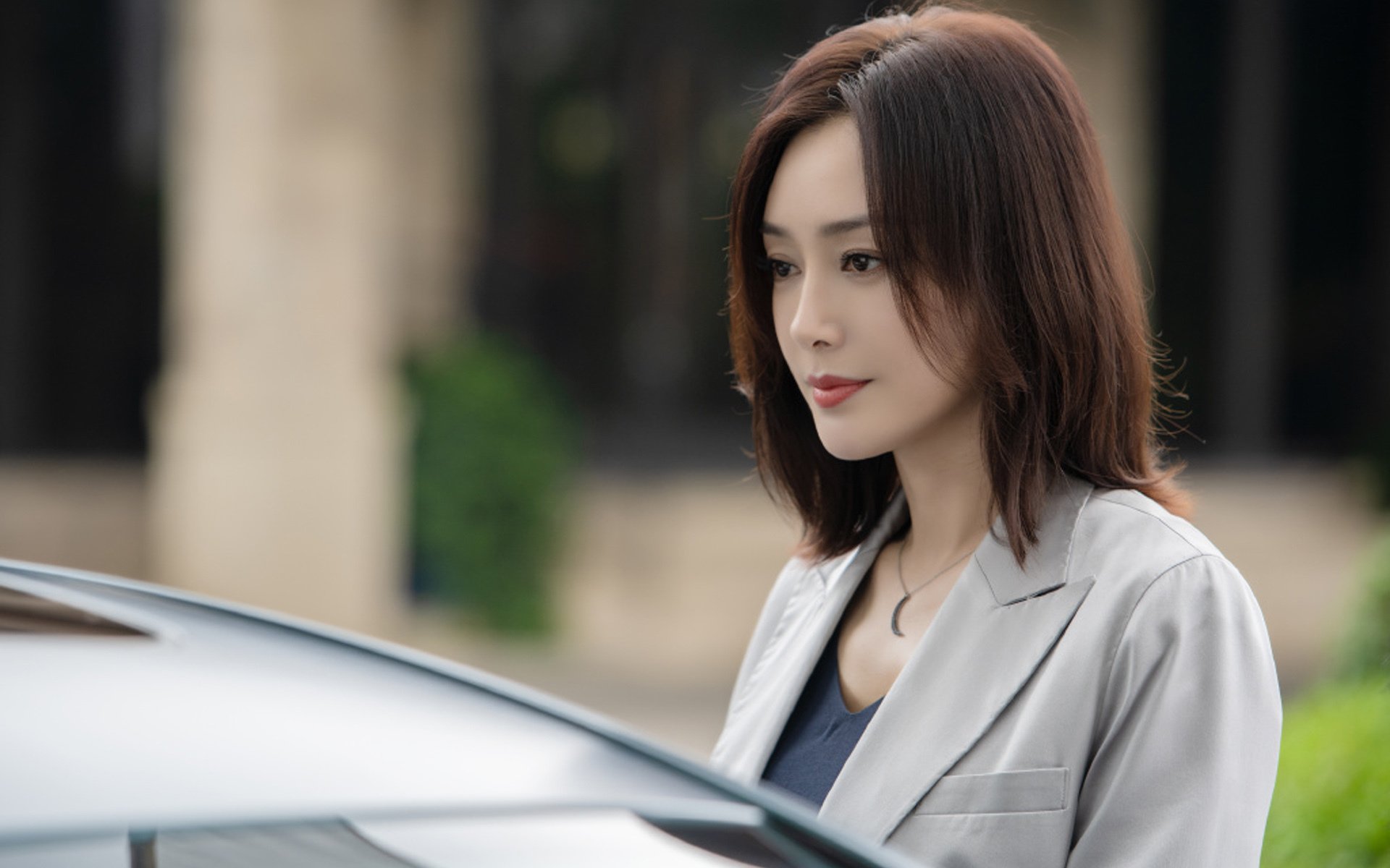 独行于悬崖之巅,当乔治的枪火撕裂快船