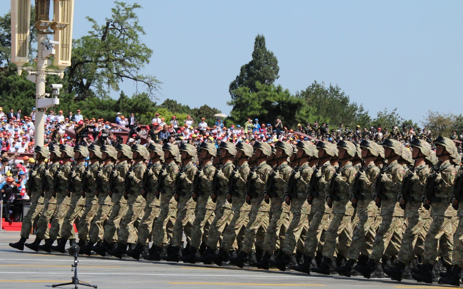 主宰时刻,当团队洪流淹没洛城,当天才身影笼罩欧洲